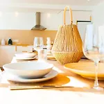Araluce Villa *