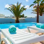 Araluce Villa *