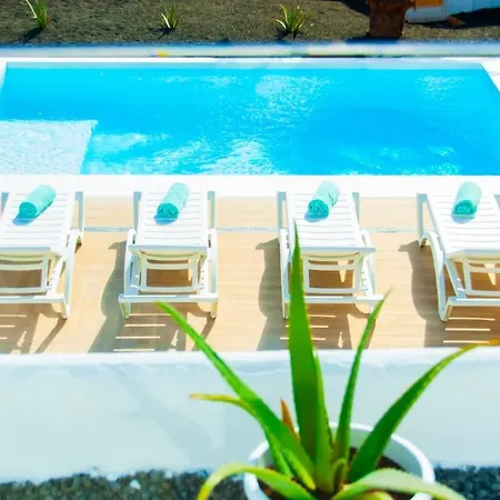 Araluce Villa *